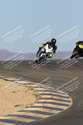 media/Apr-15-2022-Apex Assassins (Fri) [[9fb2e50610]]/Trackday Level 1/Session 2/Turns 9 and 10/